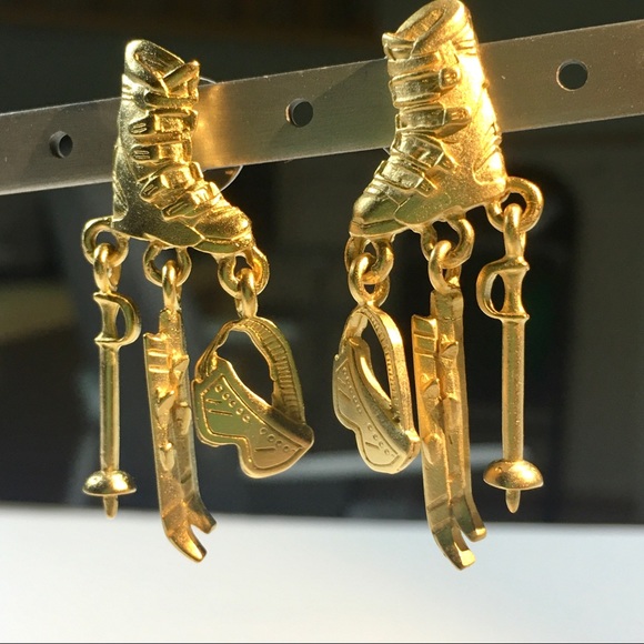 Best Gift Earrings Jewelry for Ski Lovers - Picture 3 of 4